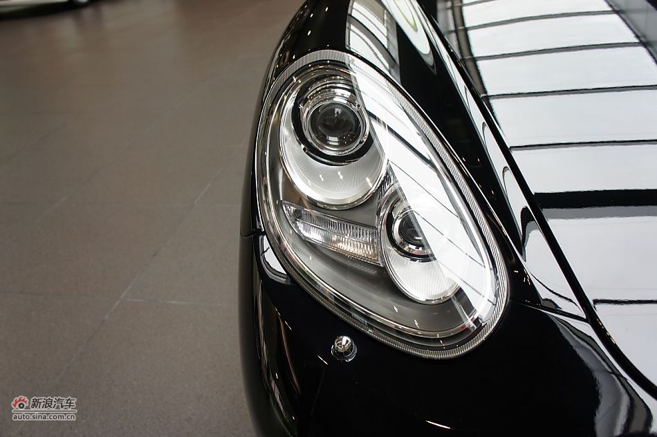 2011款保时捷Boxster外观图片