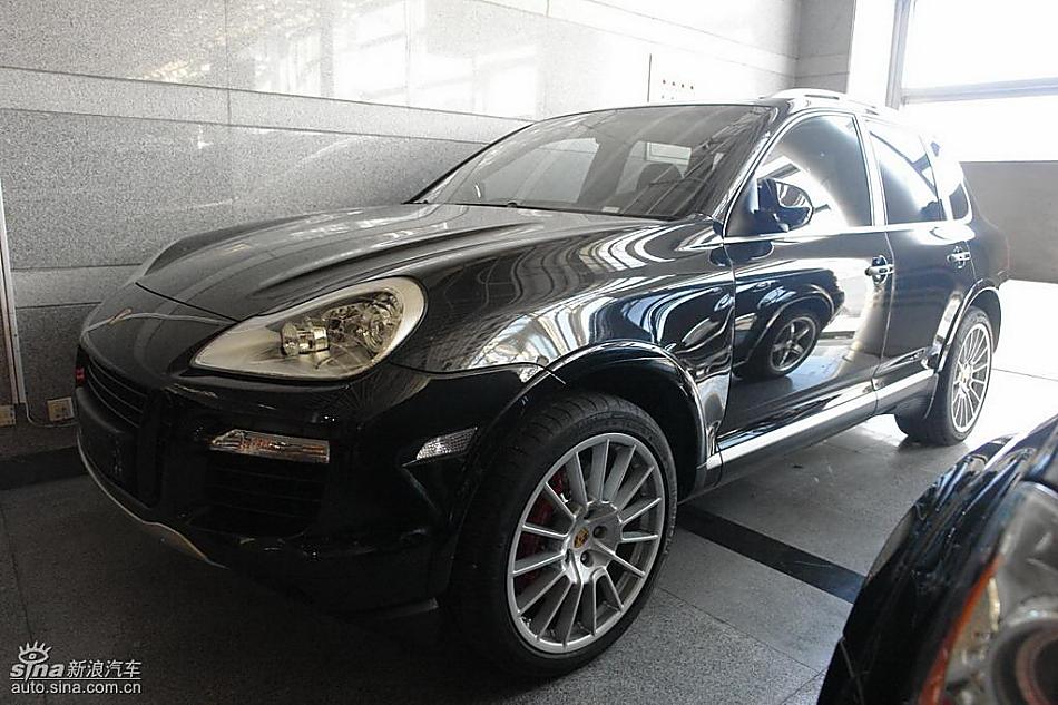 新款保时捷卡宴Turbo S到店实拍