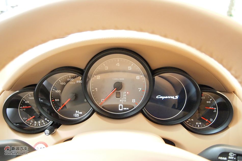 保时捷Cyenne S 4.8自动挡