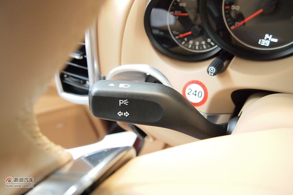 保时捷Cyenne S 4.8自动挡