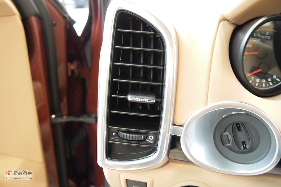 保时捷Cyenne S 4.8自动挡