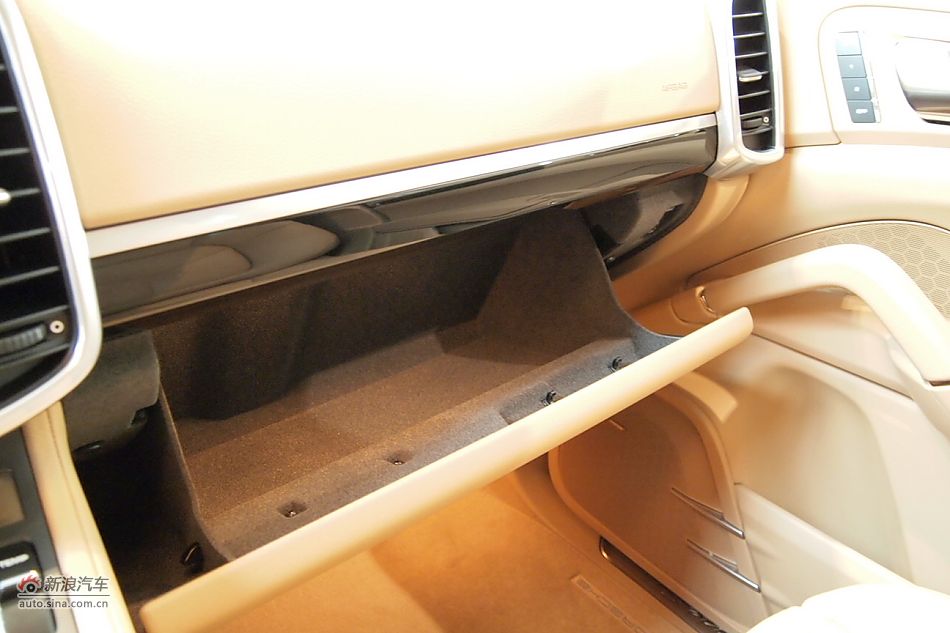 保时捷Cyenne S 4.8自动挡