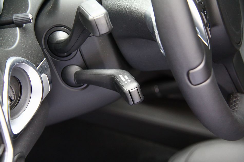 2011款卡宴Turbo内饰