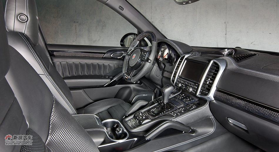 Mansory宽体改装版卡宴