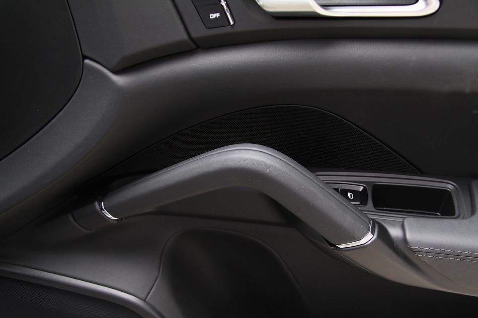 2011款卡宴S内饰