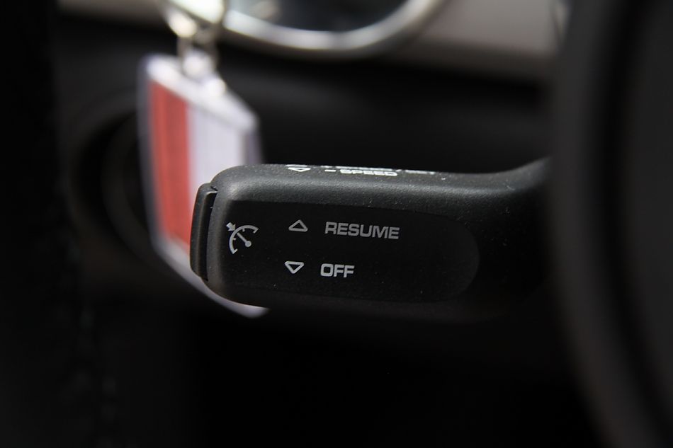 2011款卡宴S内饰