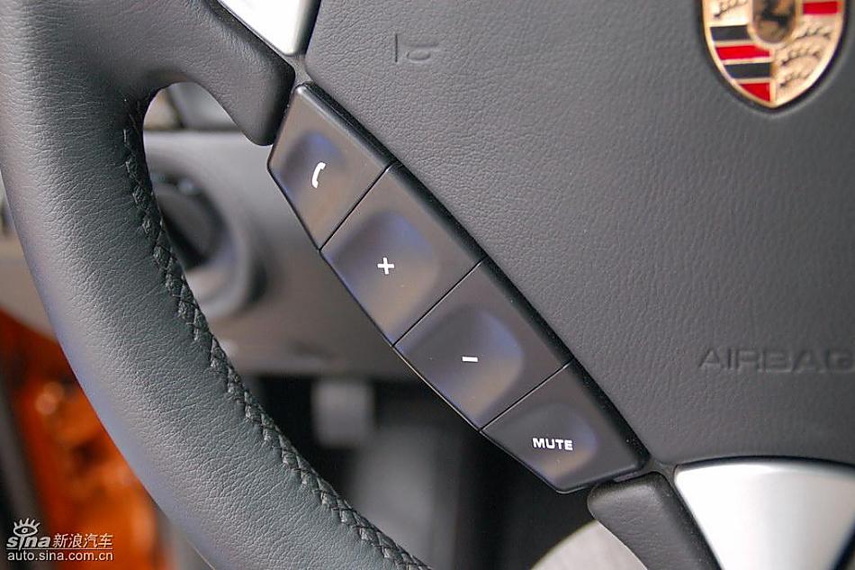 保时捷卡宴GTS内饰