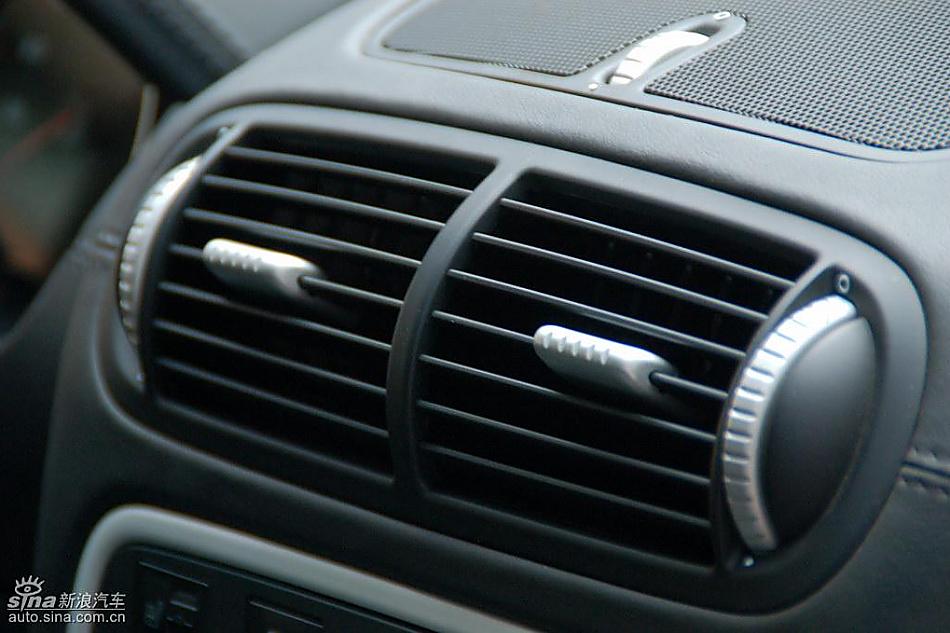 保时捷卡宴GTS内饰