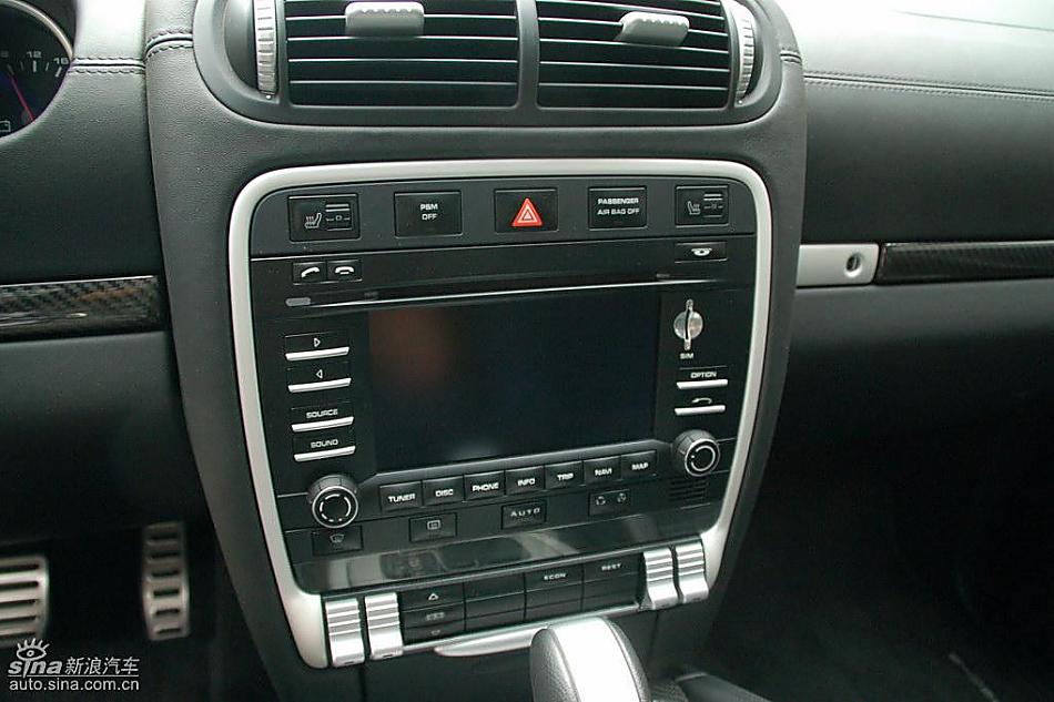 保时捷卡宴GTS内饰