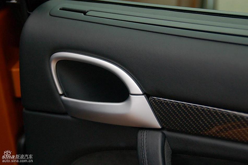 保时捷卡宴GTS内饰