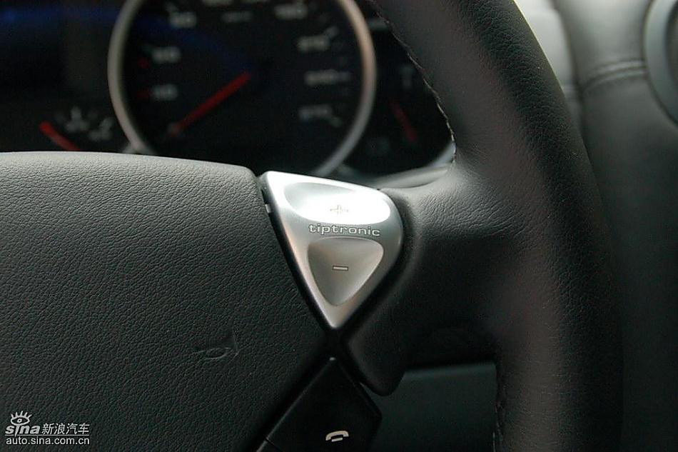 保时捷卡宴GTS内饰