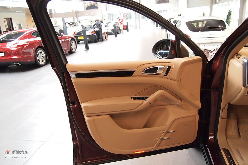 保时捷Cyenne S 4.8自动挡