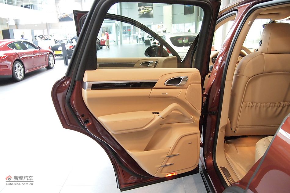 保时捷Cyenne S 4.8自动挡