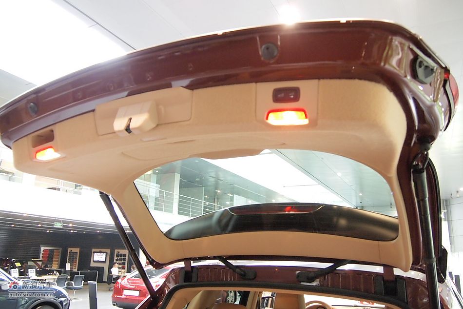 保时捷Cyenne S 4.8自动挡