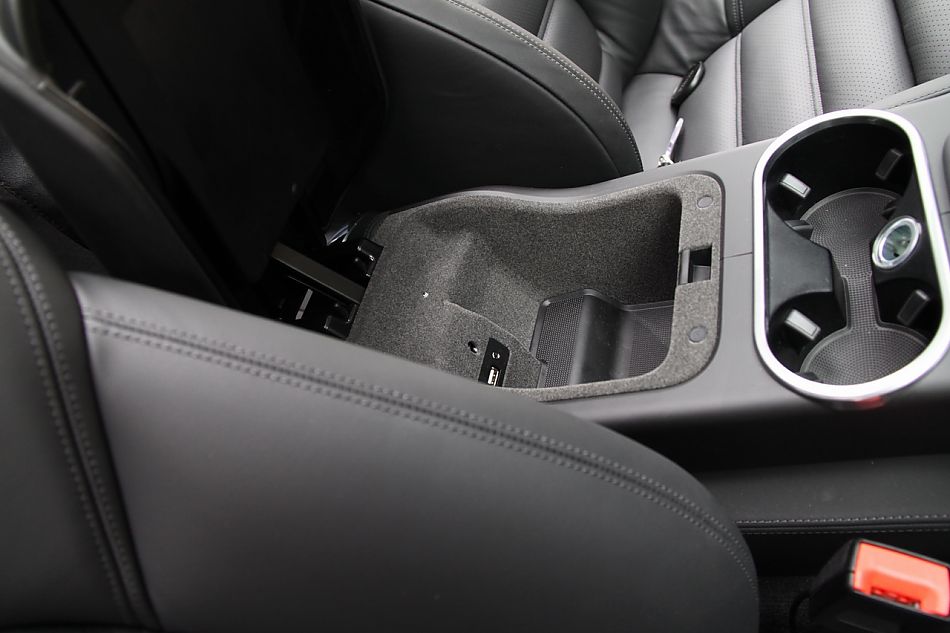 2011款卡宴S内饰