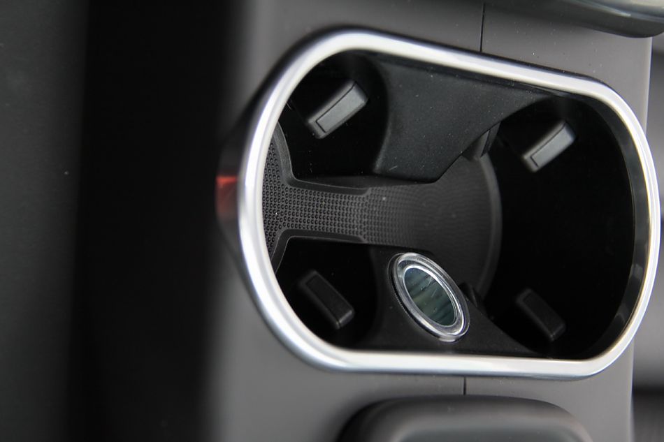 2011款卡宴S内饰