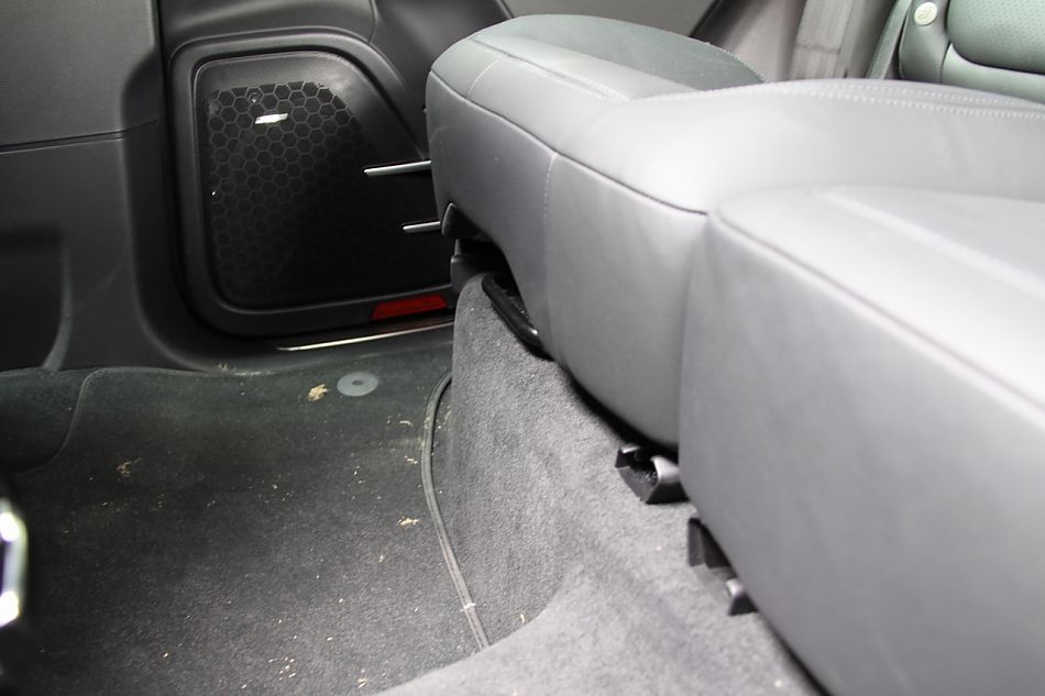 2011款卡宴S内饰