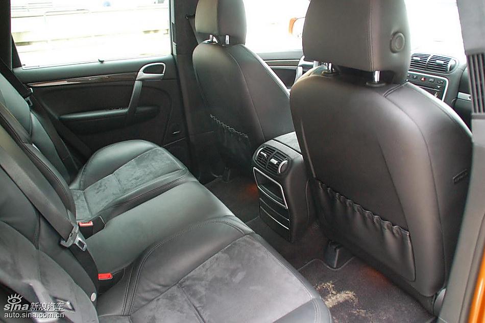 保时捷卡宴GTS内饰