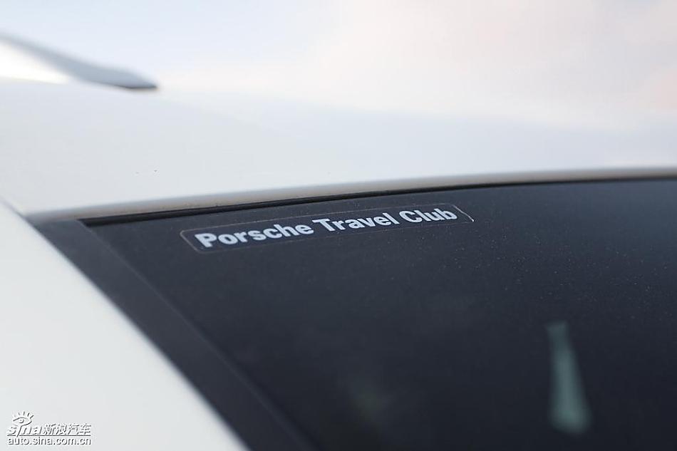 保时捷Cayenne S 迪拜沙漠训练营外观实拍图