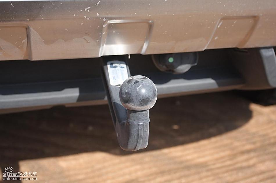 保时捷Cayenne S 迪拜沙漠训练营外观实拍图