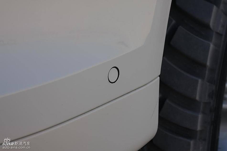 保时捷Cayenne S 迪拜沙漠训练营外观实拍图