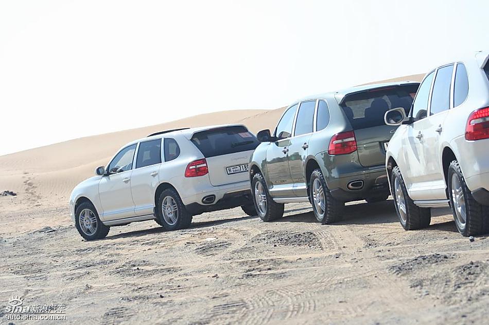 保时捷Cayenne S 迪拜沙漠训练营驾驶实拍图