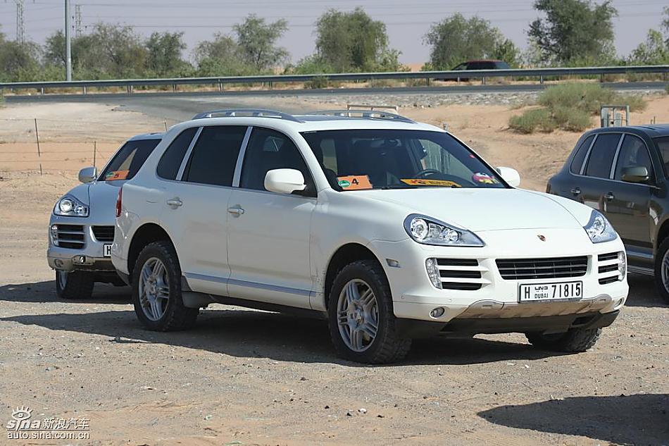 保时捷Cayenne S 迪拜沙漠训练营驾驶实拍图