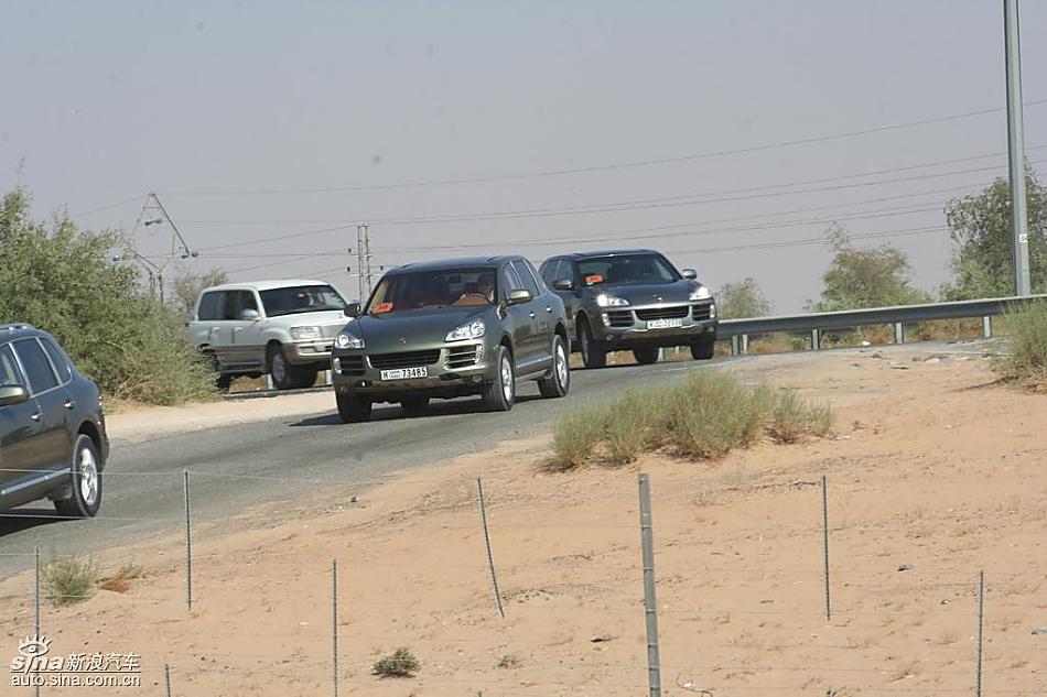 ʱCayenne S ϰɳĮѵӪʻʵͼ