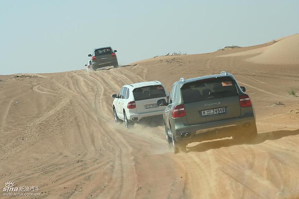 ʱCayenne S ϰɳĮѵӪʻʵͼ