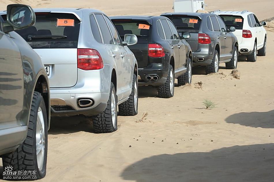 保时捷Cayenne S 迪拜沙漠训练营驾驶实拍图