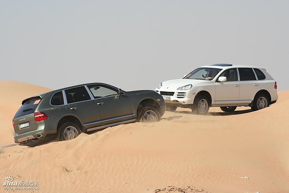 保时捷Cayenne S 迪拜沙漠训练营驾驶实拍图