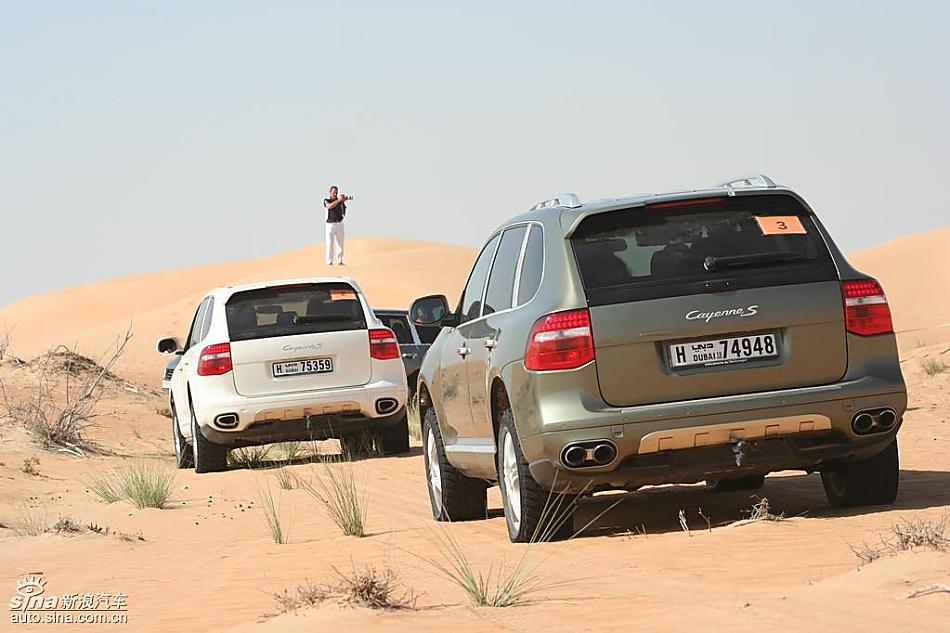 保时捷Cayenne S 迪拜沙漠训练营驾驶实拍图