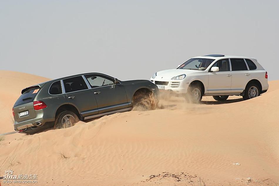 ʱCayenne S ϰɳĮѵӪʻʵͼ