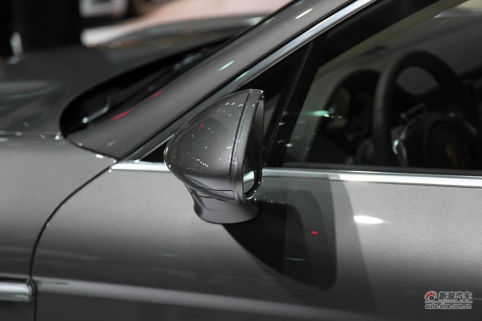 保时捷全新四门跑车Turbo S