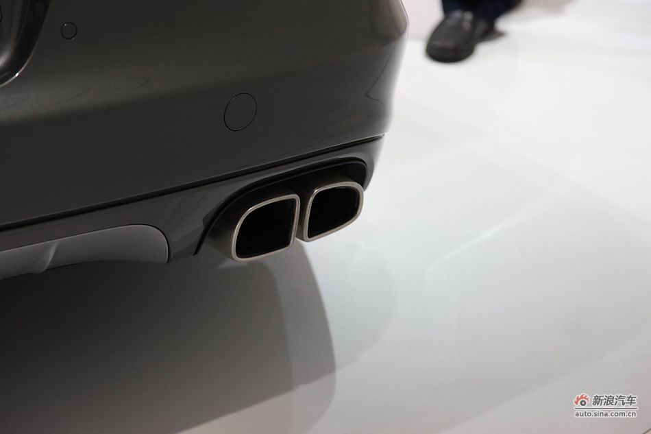 保时捷全新四门跑车Turbo S