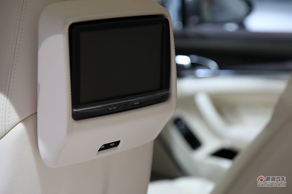 保时捷全新四门跑车Turbo S