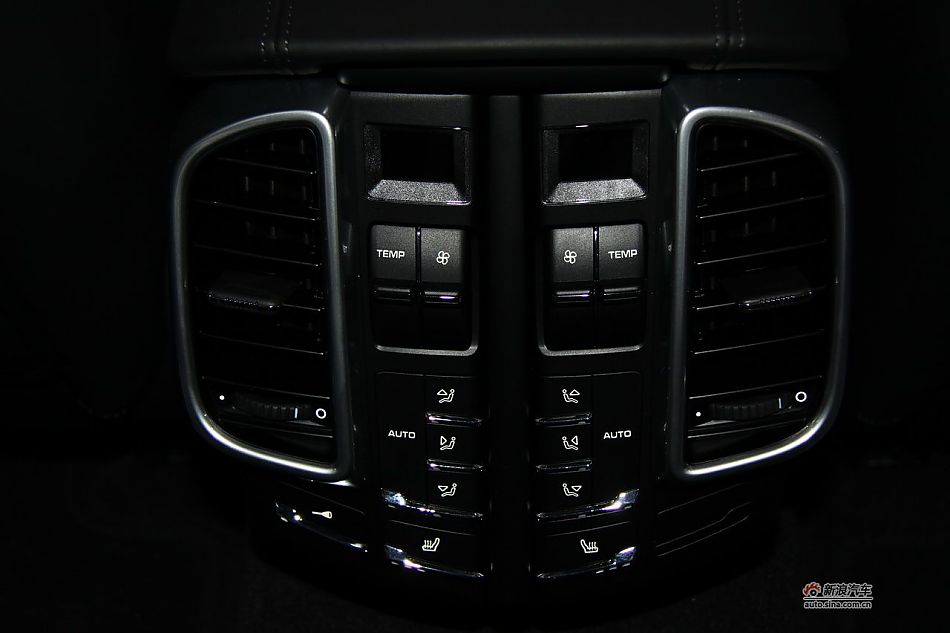 保时捷Cayenne Turbo