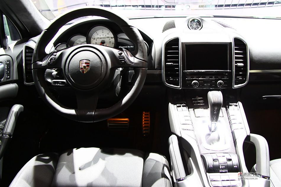 保时捷Cayenne Turbo