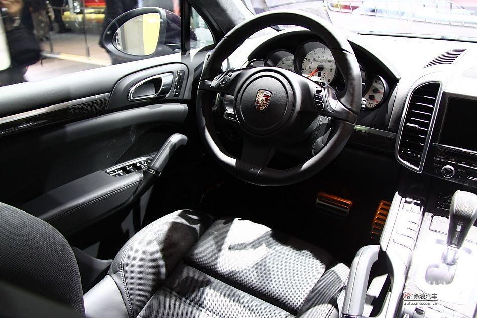 保时捷Cayenne Turbo