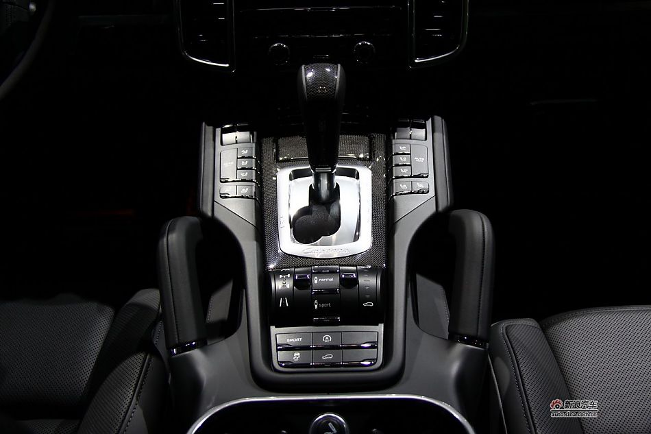 保时捷Cayenne Turbo