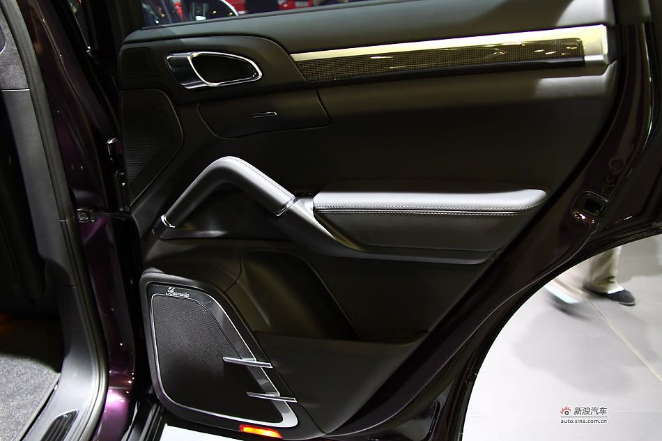 保时捷Cayenne Turbo