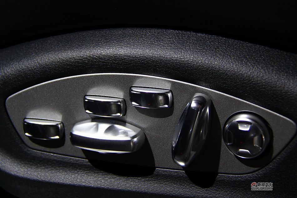 保时捷Cayenne Turbo