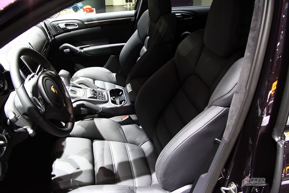 保时捷Cayenne Turbo