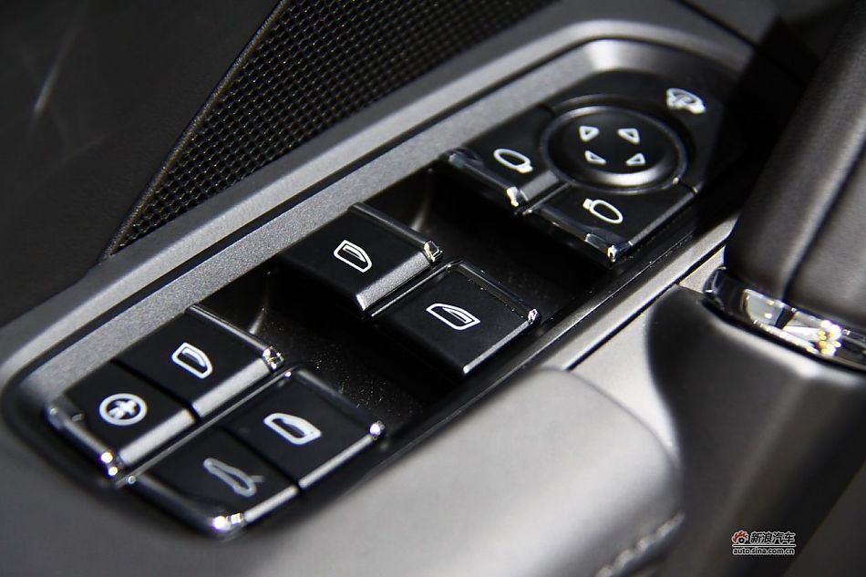 保时捷Cayenne Turbo