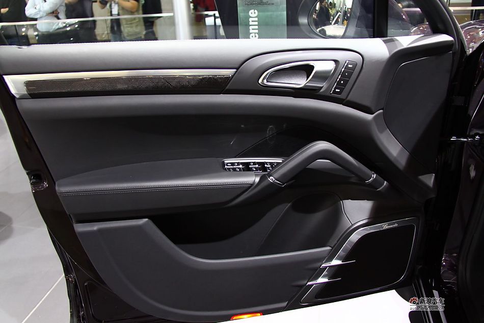 保时捷Cayenne Turbo