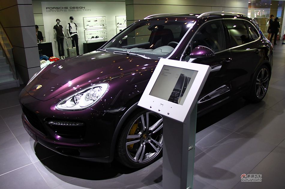 保时捷Cayenne Turbo
