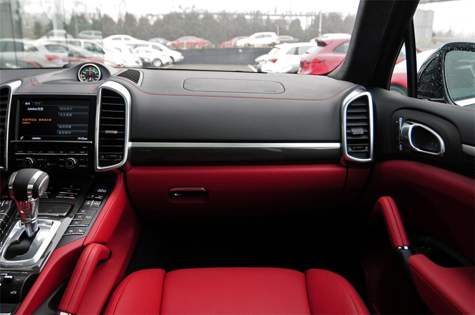 2013款保时捷 Cayenne Turbo S