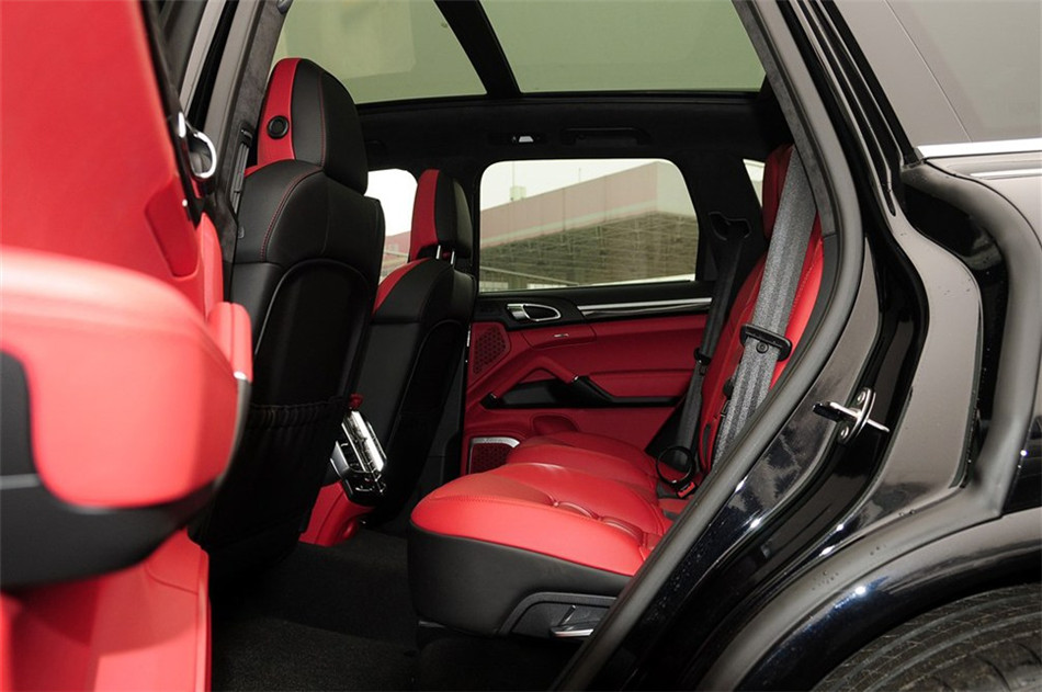 2013款保时捷 Cayenne Turbo S