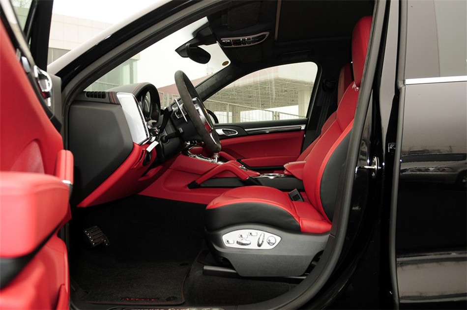 2013款保时捷 Cayenne Turbo S