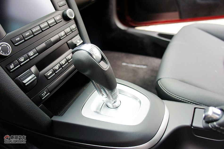 2011款CaymanS自动版内饰图片